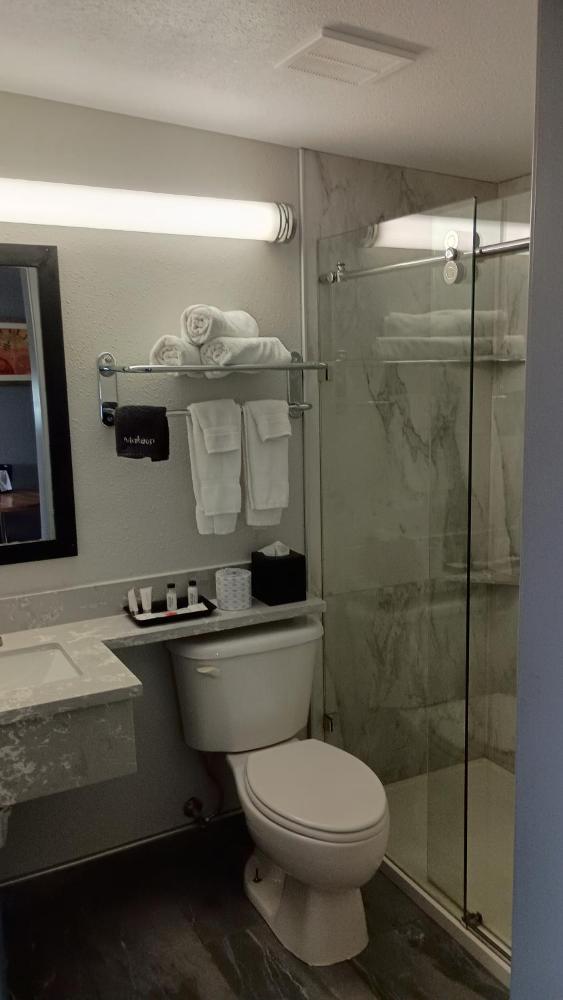 Economy Single Room interior